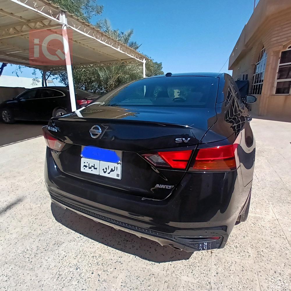 Nissan Altima